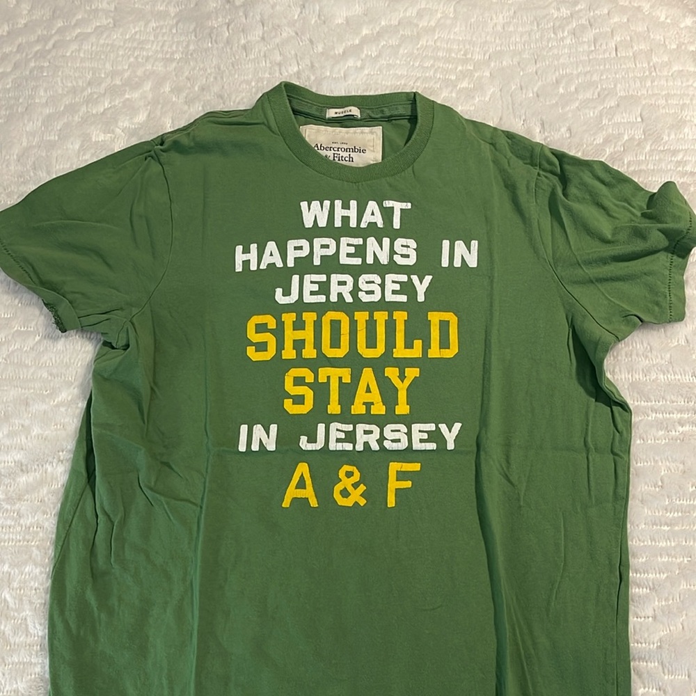 Abercrombie & Fitch T-shirt